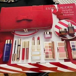 Estee Lauder makeup set